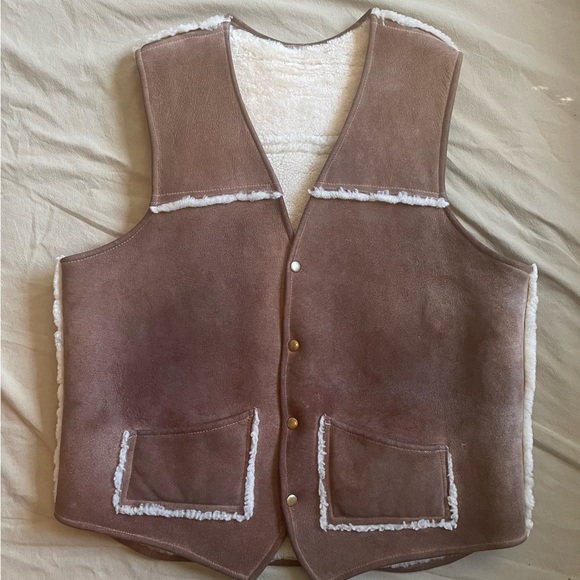 Men’s Vintage Heavy Leather Vest - Picture 2 of 11